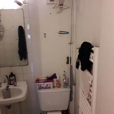 Droite Apartment